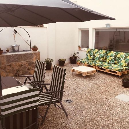 Acogedora Casa Con Patio En El Tiemblo Apartment Bagian luar foto