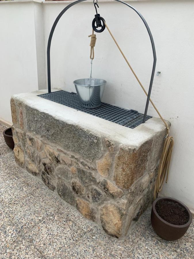Acogedora Casa Con Patio En El Tiemblo Apartment Bagian luar foto