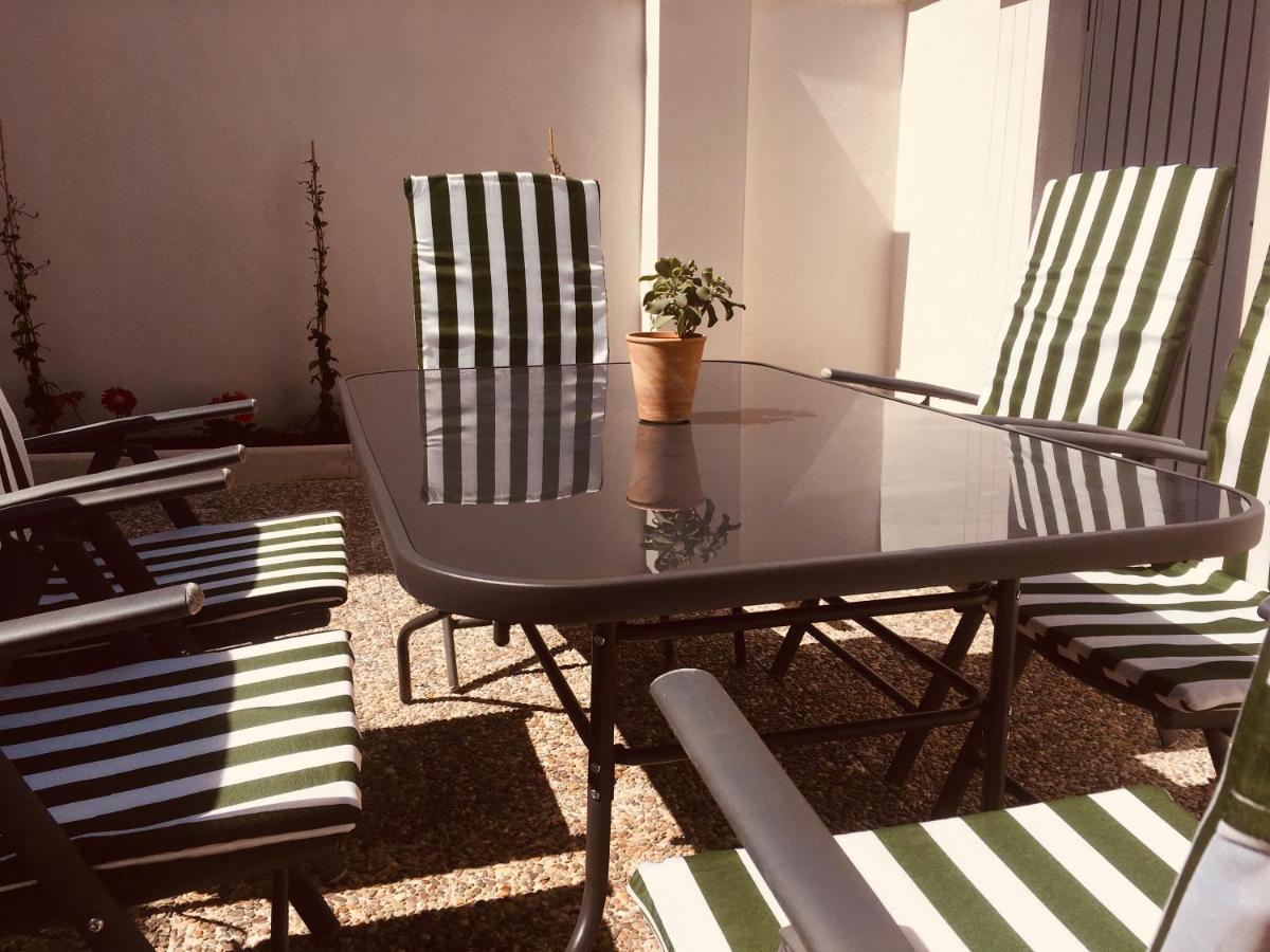 Acogedora Casa Con Patio En El Tiemblo Apartment Bagian luar foto